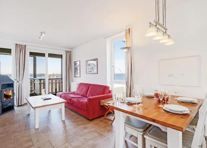 1 Bedroom Lovely In *